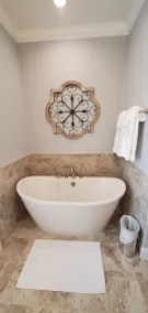 AUTUMN ESCAPE ON THE COAST ~Sleeps 25/7 baths~Private Pool/Spa & Pickleball Pets - Image 3