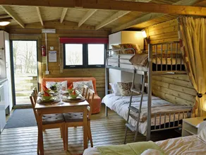 Kestrel Cabin - Uk1246 - Image 4