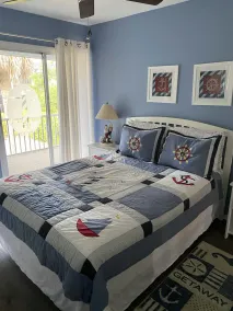 Adorable Tropical Getaway Just Steps From The Beach. Gulf Views And New Pool!!! - Image 5