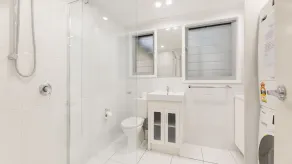 1 Rowell Street Battery Hill QLD - Image 3