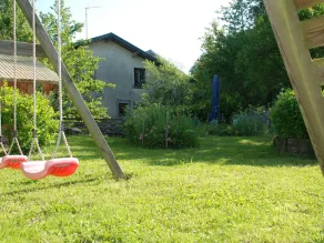 Riverside Mill: Renovated Historic Retreat in Lorraine Nature Park - Image 2