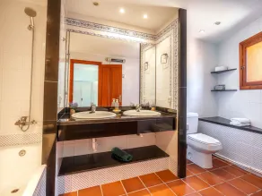 Holiday Home Cala Mendia Sea Views by Interhome - Image 4