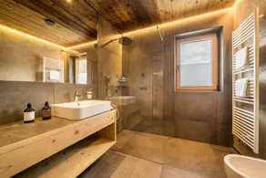 Apartamento de férias \"Seebrunn - Riemerbergl Alm\" com vista ampla, Wi-Fi e terraço - Image 2