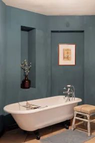 Beautiful restored conversion of an old barn - Image 5