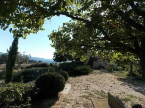 Casa rural independiente, con terraza y vistas impresionantes del Luberon, piscina - Image 5