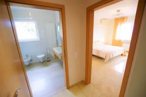 V&V Lloret-Villa Christine, villa lujosa para 17 personas - Image 2
