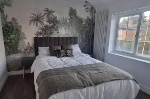 3 Bed House Sleeps 5 - Parking Garden Pets - Image 4