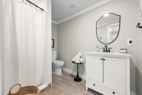 Shell We Dance? Charming Bungalow with Fabulous Location and Private Pool! - Image 3