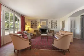 Splendid Property Mas 18th Magnificent views Quiet Alpilles Standing Gd Pool - Image 4