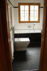 Comfortable wooden chalet in a location with pristine view in the mountains - Image 4