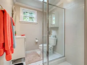 Menlo Park Cottage In Allied Arts - Image 3