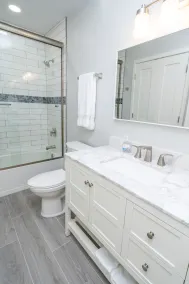 \"Open NOW!\" Newly Remodeled Luxury Condo. Centrally located. - Image 2