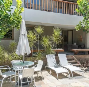 Super cozy apartment in a beachfront condominium. Sleeps 6 people. - Image 5