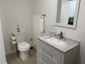 1st Class Rentals - Munson Manor III - 4 Schlafzimmer Haus - Image 5