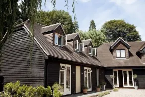 Apartment Just Minutes from Salisbury & Stonehenge with Countryside Views - Image 5