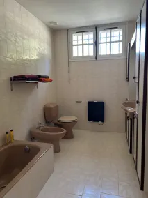 Villa provençale, campagne, calme, spacieuse (8 personnes), piscine sécurisée. - Image 2