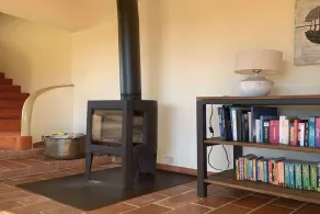 Magnificent Provencal villa in Salernes Haut Var. - Image 2