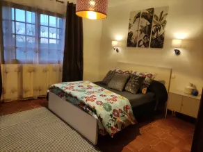 Grande maison avec grande piscine - Image 2