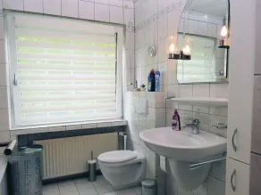 Nicole Klingel - apartment / apartment, shower and bath, toilet, 3 bedrooms - Image 3