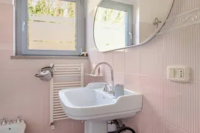 Peaceful Apartment Surrounded by Nature – Quiet Location Minutes from Assisi - Image 2