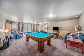 Large LODGE•Sleeps 20• Game Rm •HOT TUB• Golf nearby • Pontoon • poker rm - Image 5