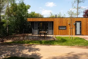 Experience the outdoors in this beautiful, spacious nature cottage! - Image 5
