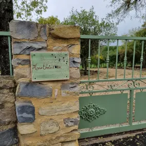 Uzes: Palæ med opvarmet pool og spa 6-7 personer - Image 3