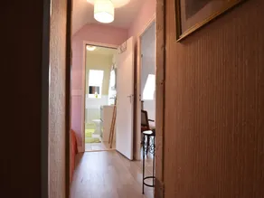 Elegant Holiday Home with Garden Near Beaches - Image 2