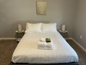 5 Bedroom spacious house ideal for Masters Week - Image 5