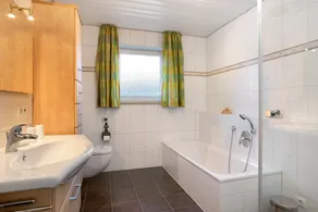 Apartment 'Haus Steigstrasse' with Mountain View, Private Terrace and Wi-Fi - Image 4