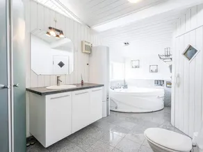 6 Person Holiday Home in Henne - Image 5