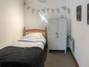 1 Schlafzimmer Unterkunft in Portmellon - Image 4