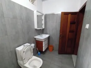 4Bed House- SmartTV- Garden- Pet & Family Friendly - Image 4