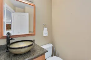 Perch - Cozy Ensuites: 3BR/3BA townhome with parking - Image 5