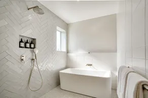 Essence Peregian Beach Resort - Saltbush 5 Bedroom Luxury Home - Image 2