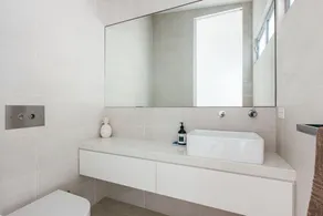 Drift Luxury Beach House 200m from Avoca Beach - Image 5
