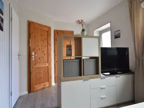 Peaceful Bungalow in Diedrichshagen near Baltic Sea - Image 2