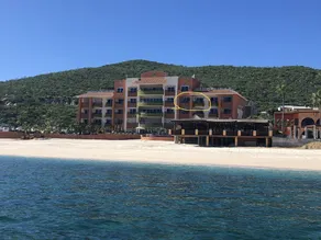 Beautiful waterfront one bedroom condo with great views of the Sea of Cortez - Image 2