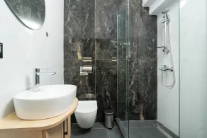 TOWER 15 Suites - Image 4