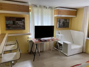 CASA VACANZE A KARLSTADT - Direttamente sulla pista ciclabile principale e principale - Image 2