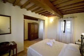 Villa à Poggioni avec 4 chambres à coucher, 7 couchages - Image 5