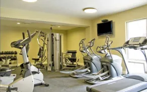 Downtown Condo Near Convention Center (Disability Access) - Image 3