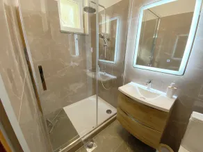 Olive House - Image 5