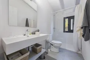 Renovated Villa with Pool and Garden, 900 mts from Pollensa Town - Image 2