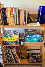 Cozy Comfy Clean 420 Compliant FREE Parking QUIET Neighborhood A GUEST FAVORITE! - Image 4