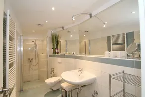 Home by the Sea Apartment 9 - Home by the Sea - Image 2