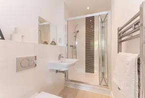 City Centre, Free parking apartment. - Image 3