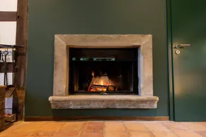 NEW: Waldhaus. Elegant half-timbered house + barrel-shaped sauna - Image 3