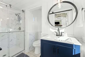Tiny home in Lindsay with fireplace, 2 Queen lofts - Image 2