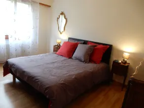 Cottage in character house with magnificent view - Image 3